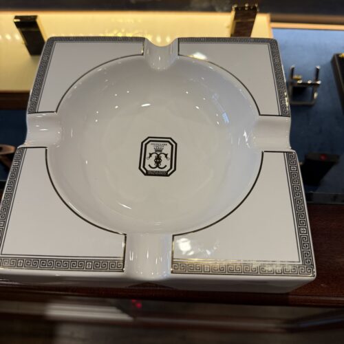Ashtray Foundation White