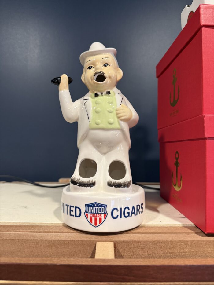 Ashtray United Cigar