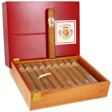 La Gianna Connecticut Toro