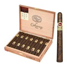 Padron 1964 Anniversary Pyramid 6 7/8x 52/42