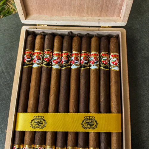 AG Alex Glez lLaguito Especial Lancero Nat or Mad 7.5x40