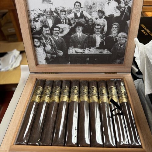 Mediterra The Deka Collection Black Toro